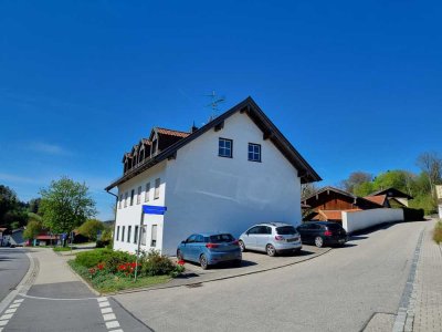 530 € - 80 m² - 3.0 Zi.