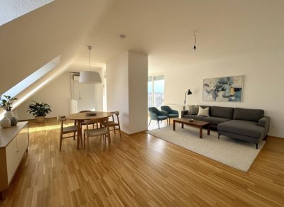 Dachgeschoss Maisonette mit hofseitiger Terrasse - Klimatisiert