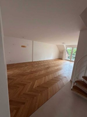 Hochwertig modernisierte Maisonette – 4 Zimmer, 124 m², Düsseldorf-Nord