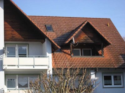 2-Zimmer-Wohnung im Dachgeschoss mit Balkon in Rippershausen
