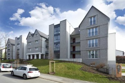 2 Zimmer mit  Balkon, Aufzug, Tiefgarage
