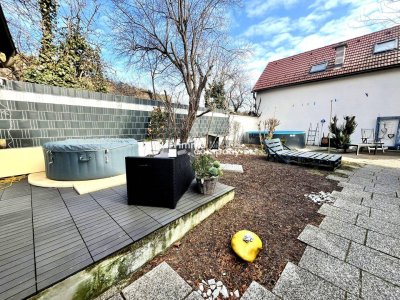PLATZ FÜR ALLES, WAS DAS LEBEN SCHÖN MACHT - Sommerfeeling mit Pool inklusive!