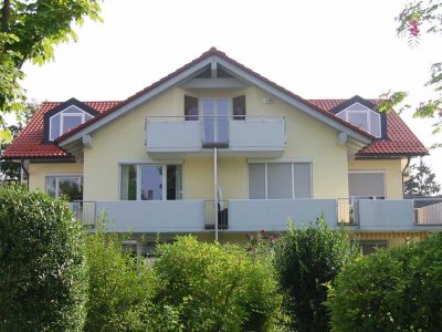 Exklusive 4-Zimmer-Dachgeschosswohnung in ruhiger, grüner Lage von Gröbenzell