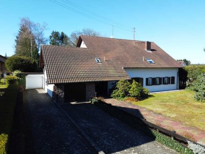 Exklusives Einfamilienhaus mit einzigartigem Grundstück!
