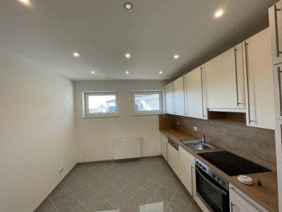 SANIERTER TOP-ZUSTAND - 3 ZIMMER-WOHNUNG IN RUHELAGE!