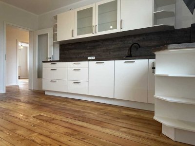 Erstbezug: Helle ruhige 3-R-Wohnung mit EBK direkt am Augustabadbrandenburg