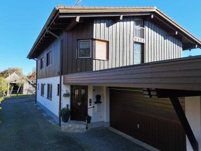 Provisionsfrei: Gauting–Buchendorf - großzügige DHH mit Wintergarten, Doppelgarage + 1 Stellplätze