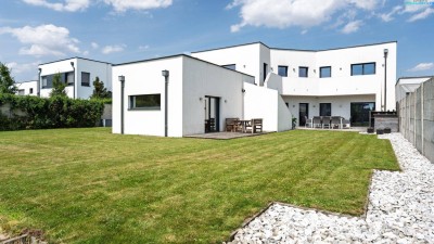 Großzügiges Traumhaus in idyllischer Lage – barrierefrei &amp; energieeffizient