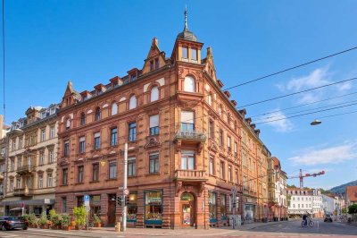 Altbau-Liebe: Repräsentative 3-Zimmer-Wohnung in historischem Anwesen - Heidelberg-Neuenheim