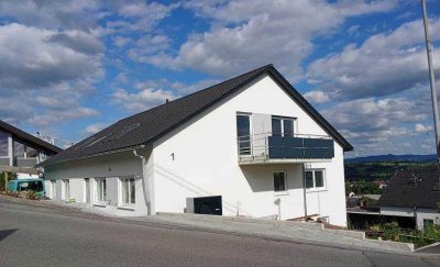 Starterwohnung für junge Leute, Neubau, in ruhiger Aussichtslage