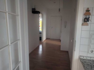 Attraktives 2,5-Zi.-Dachgeschoss-Apartment mit Balkon in Riederich