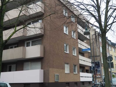 ToPP sanierte Stadtwohnung mit Balkon