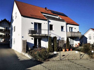 Neuwertig, hell & modern: 3 Zimmer mit Süd-Balkon - von Privat