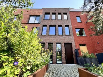 IHR DESIGN UPTOWNHOUSE VON BE ARCHITEKTEN - STADTHAUS IN DER FINKENAU