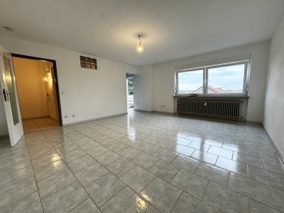 Gemütliche 1-Zimmer-Wohnung mit Balkon & Stellplatz - 50m zu Lidl Zentrale - Für Singles/Pendler!