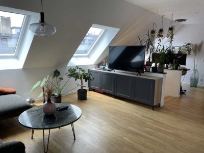 Exklusive 2,5-Zimmer-Maisonette-Wohnung mit Einbauküche & Tiefgaragenstellplatz im Zentrum ER