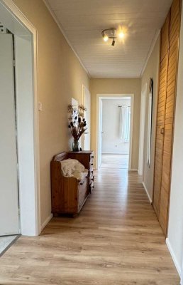 Ansprechende 4-Zimmer-Erdgeschosswohnung mit großer Terrasse in Zellingen