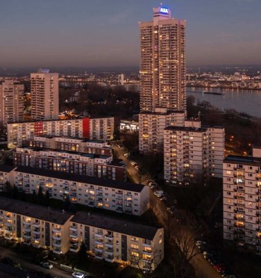 Bezugsfrei: Panoramaloggia, 115 qm-4 Zimmer- im grünen Köln-Niehl