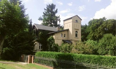 Schöne Eigentumswohnung in Villa mit Garten und Spreeblick