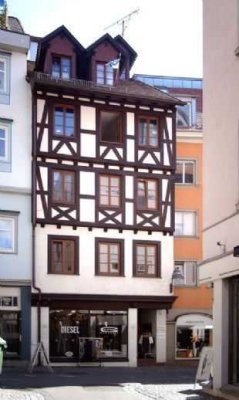 2-Zimmer Maisonette-Wohnung mit kleiner Dachterrasse in der Ravensburger Innenstadt zu vermieten