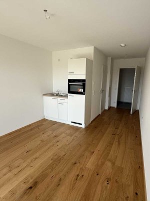 Helle 1-Zimmer Wohnung mit Balkon