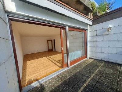 Helle, renovierte 2-Zimmer-Wohnung mit großem Balkon in Töging am Inn