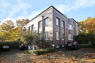 geräumige 2-Zimmer-Dachterrassen-Wohnung zwischen Alsterlauf und AEZ!