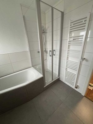 Helle 4-Zimmer Wohnung mit Balkon im 2. OG in Karlsruhe Nordweststadt