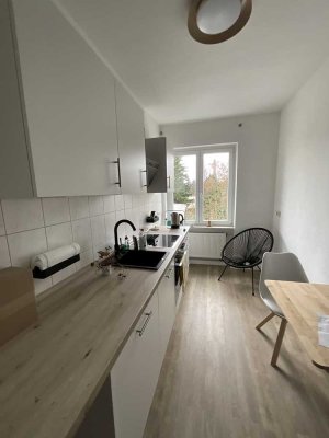 Helle 2-Zimmer Wohnung im 3. OG mit Balkon in Ilversgehofen