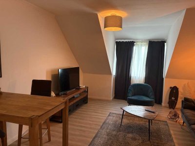 Moderne  2-Zimmer-Dachgeschosswohnung in Lehrte mit Stellplatz