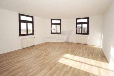 !! Bergsteigerrabatt !! tolle, großzügige 2 Raum DG-Whg. mit Tageslichtbad zum Hammer-Preis
