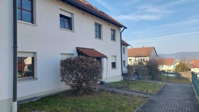Wohnen auf zwei Etagen - Maisonette mit Balkon und Garage