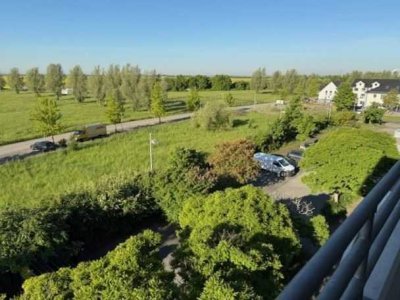 +++ Geräumige 2 Raumwohnung mit Balkon +++