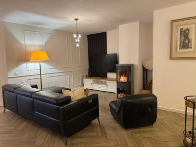 Provisionsfrei – Hochwertig sanierte Wohnung mit Kamin & Designküche in Schöneck