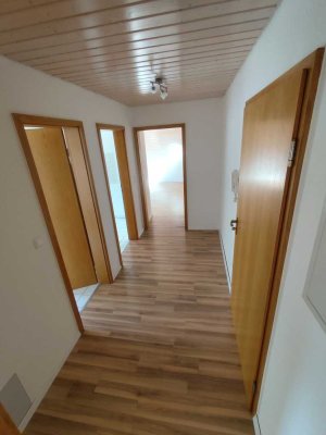 Schöne  helle 2-Zimmer-Wohnung in Hessigheim
