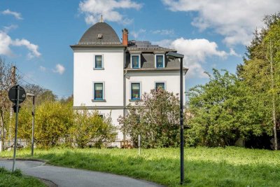 Charmantes MFH mit Entwicklungspotenzial - ideal für Eigennutzer und Mehrgenerationenkonzepte!