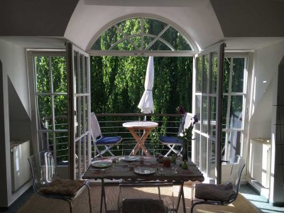 Einzigartige DG Wohnung - möbliert