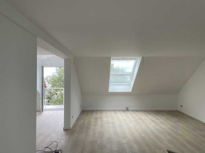 ansprechende 3-Zimmer-DG-Wohnung mit Balkon