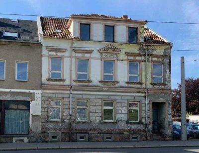 KAPITALANLAGE! Kleines Mehrfamilienhaus / Dreifamilienhaus mit Garten in Zwickau - provisionsfrei!