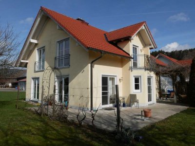 Ruhiges Einfamilienhaus in Dirlewang Altensteig in Randlage