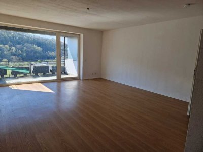 Familienfreundliche 3 Zimmer Wohnung mit Blick ins Grüne!