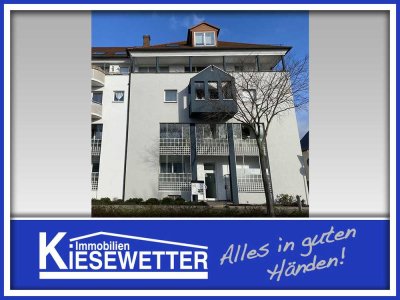 Kapitalanlage oder Eigenheim: 2-Zimmer-Wohnung im DG eines gepflegten Mehrfamilienhauses (3D-Tour)