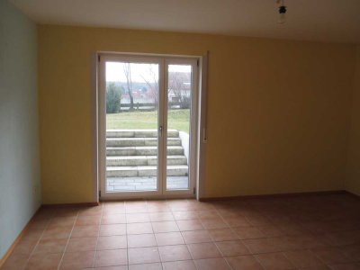 Helle, gepflegte 2-Zimmer-Einliegerwohnung mit EBK und großem Gartenanteil in Ulm-Söflingen
