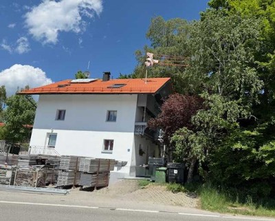 von PRIVAT !!   ACHTUNG HANDWERKER UND INVESTOREN - kleines MFH südlich von München