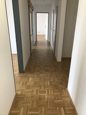 Top-Wohnung in Steinfeld!