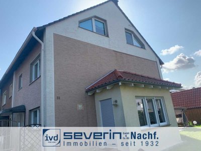 Doppelhaushälfte ,Eckgrundstück mit Carport und Garage incl. "Hobbywerkstatt"