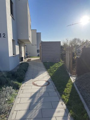 Niedrigenergiehaus (KfW55) - Erstbezug 2023 - modernes Reihenhaus mit 5 Zimmern