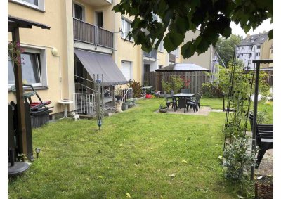 Neuwertig sanierte drei Zimmer Wohnung in ruhiger und gepflegter Lage mit Balkon in Meiderich