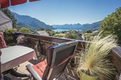 Traumhaft wohnen am Wolfgangsee (provisionsfrei): 3-Zimmer-Wohnung mit offizieller Zweitwohnsitzgenehmigung, Wellness &amp; 2 Balkonen