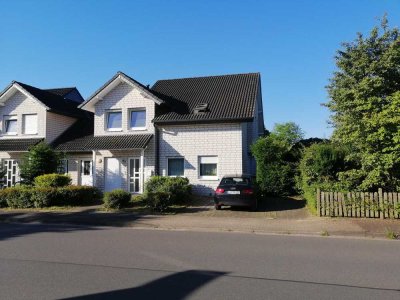 7-Raum-Doppelhaushälfte in Lage